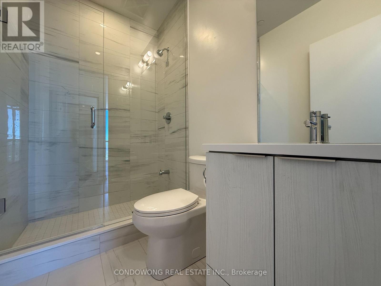 6002 - 8 Interchange Way, Vaughan, Ontario  L4K 0R2 - Photo 13 - N12906230