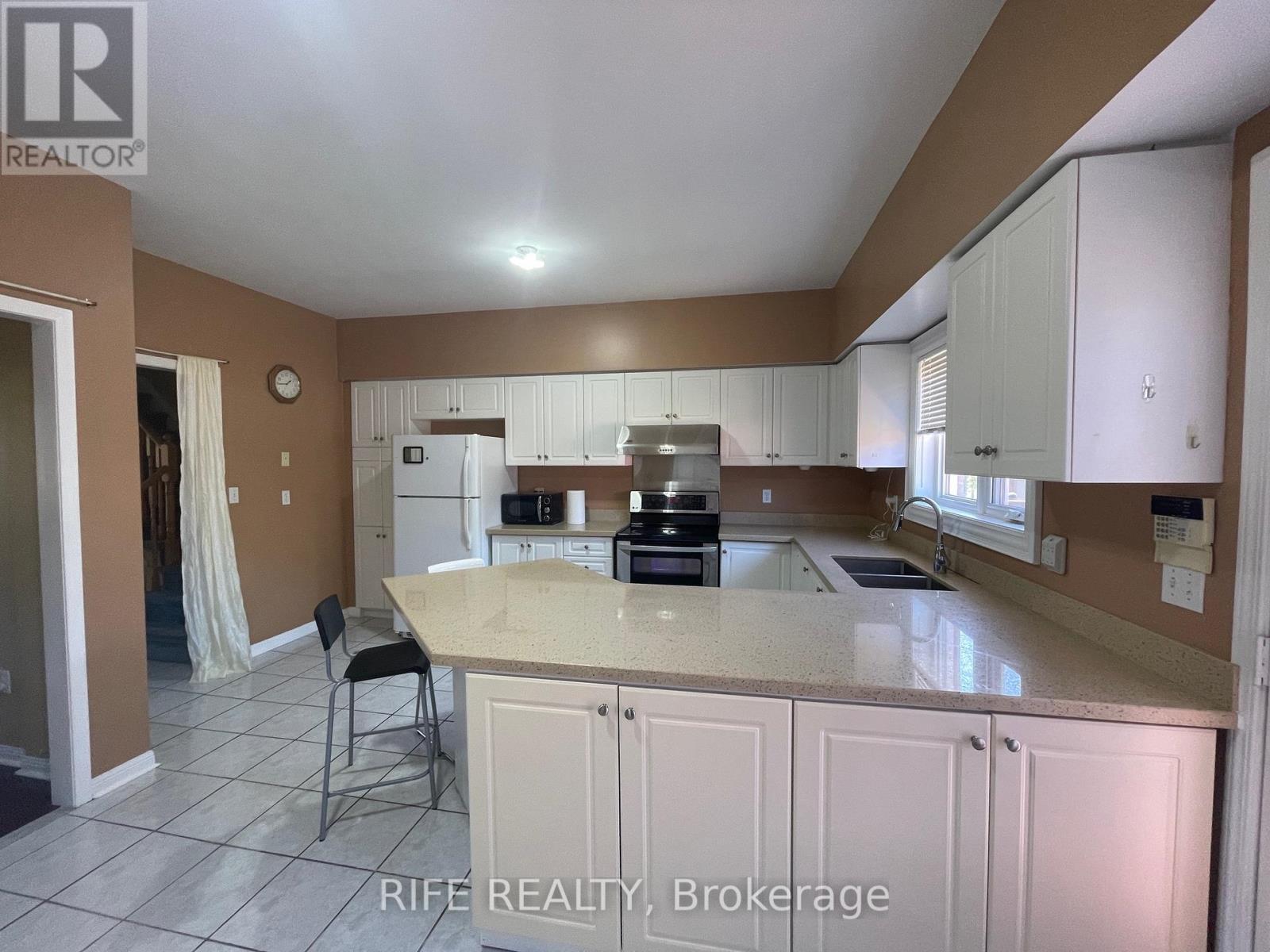 MAIN - 156 TOWN CENTRE BOULEVARD, Markham, Ontario