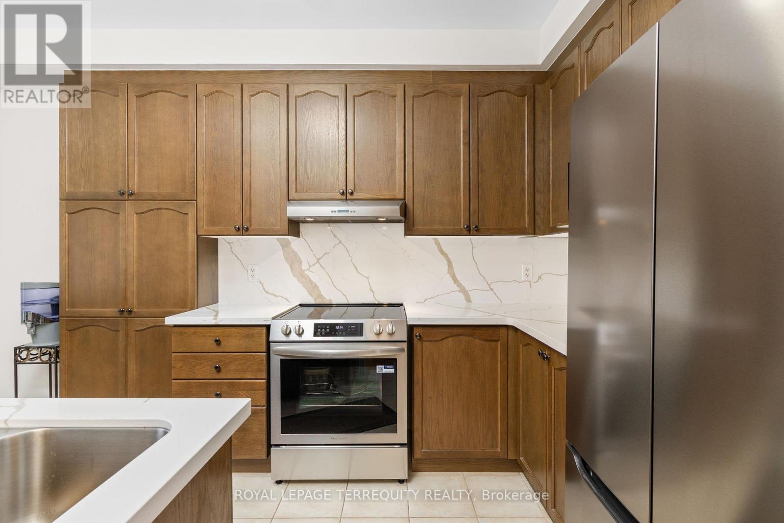 70 Degas Drive, Vaughan, Ontario  L4J 9J3 - Photo 14 - N12906266