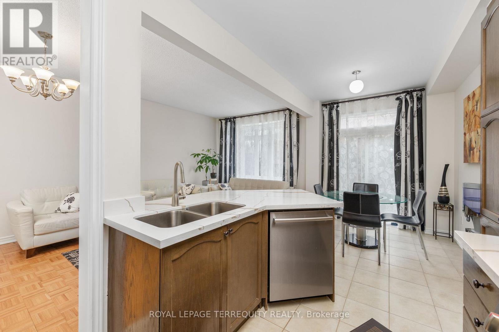 70 Degas Drive, Vaughan, Ontario  L4J 9J3 - Photo 18 - N12906266