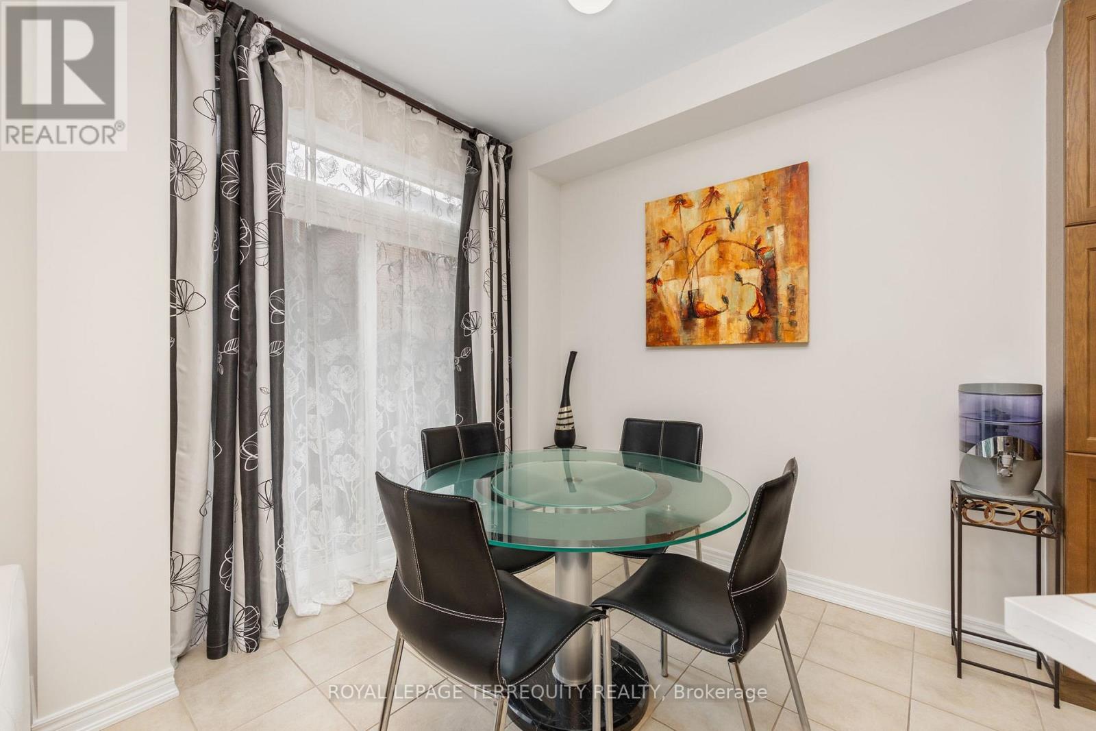 70 Degas Drive, Vaughan, Ontario  L4J 9J3 - Photo 19 - N12906266