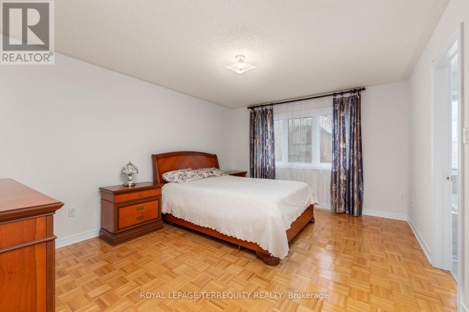 70 Degas Drive, Vaughan, Ontario  L4J 9J3 - Photo 20 - N12906266