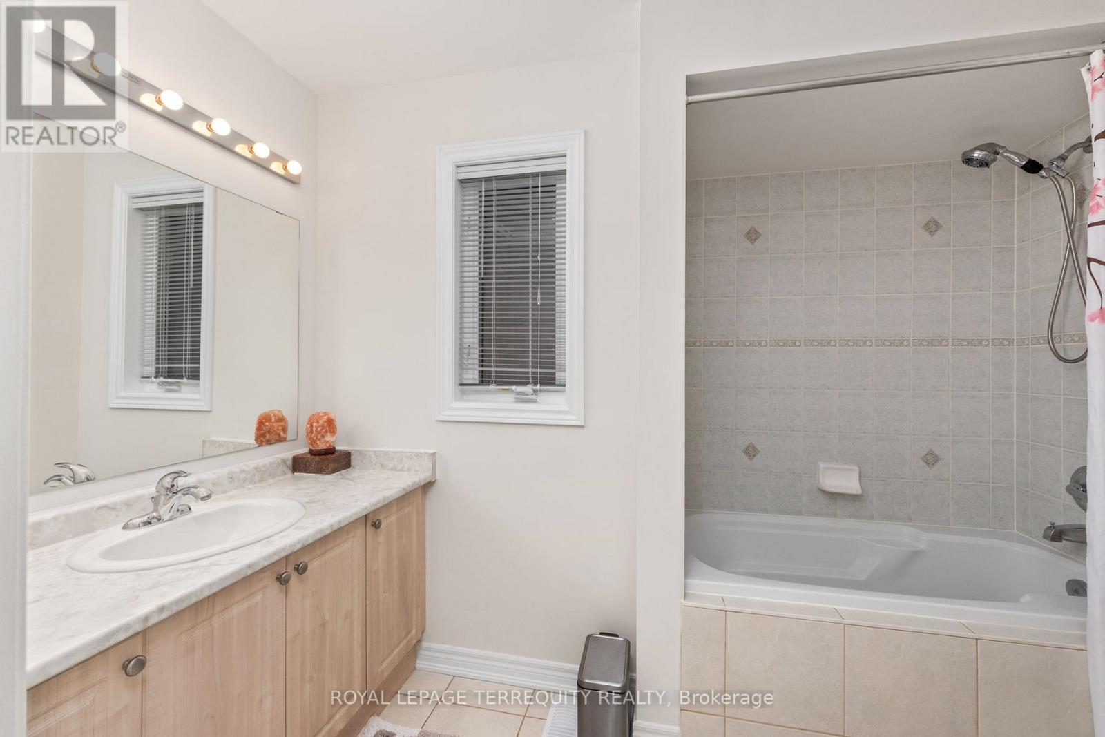 70 Degas Drive, Vaughan, Ontario  L4J 9J3 - Photo 27 - N12906266