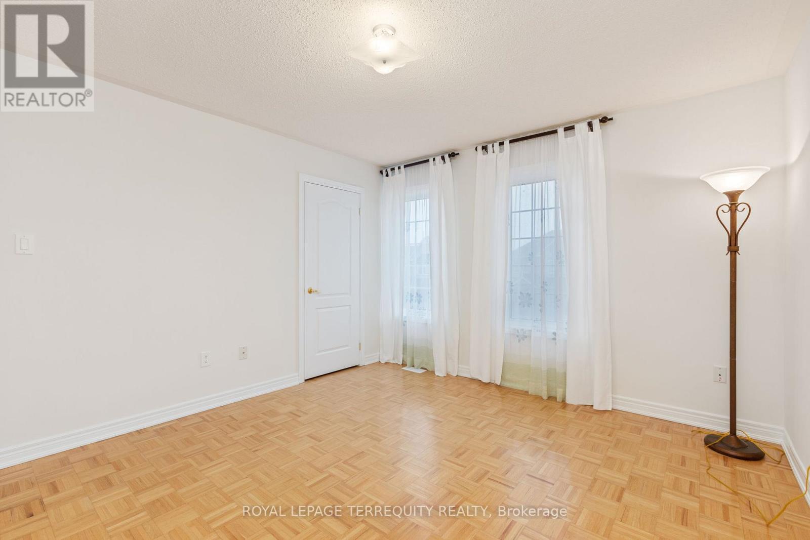 70 Degas Drive, Vaughan, Ontario  L4J 9J3 - Photo 29 - N12906266