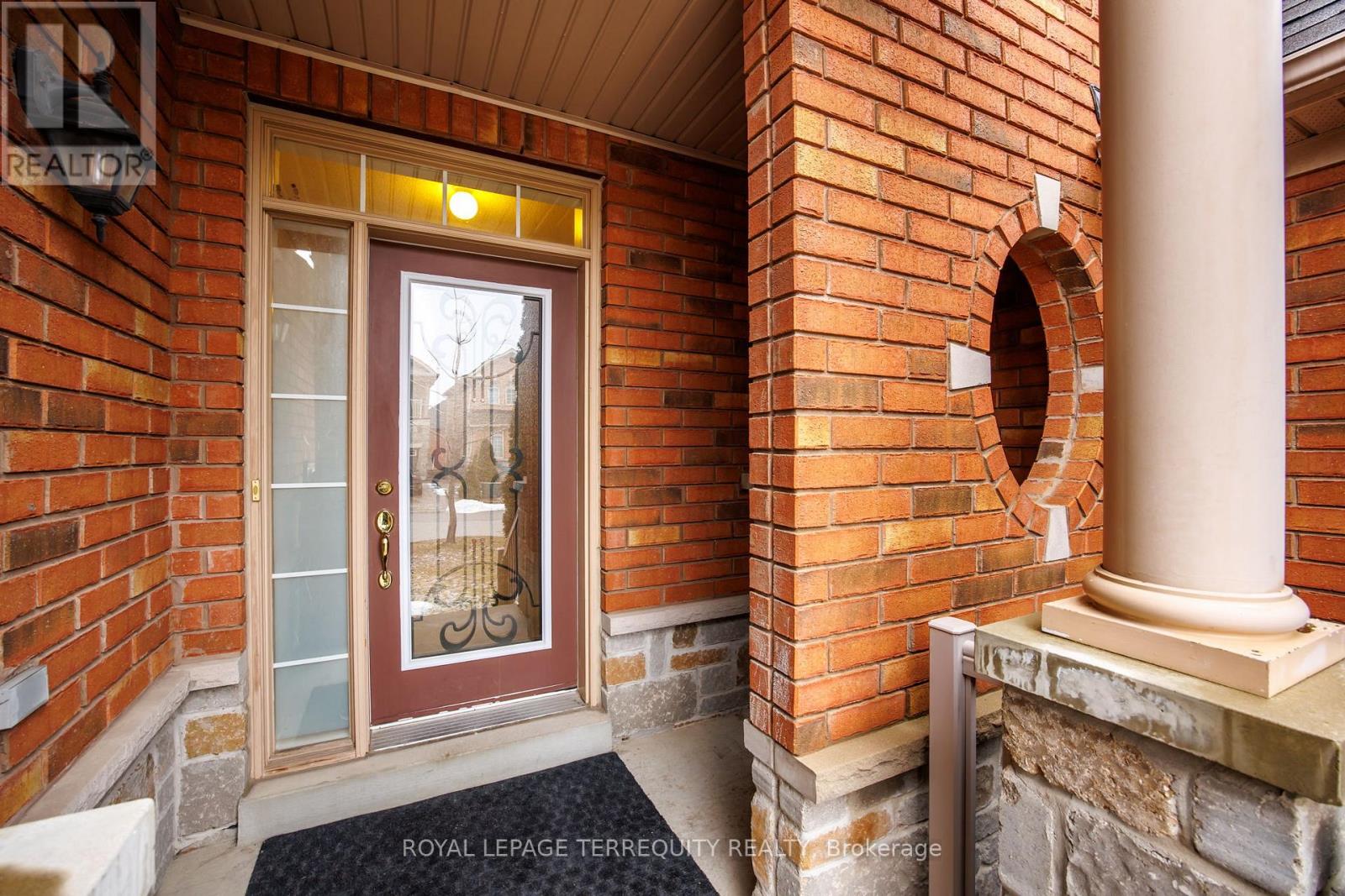 70 Degas Drive, Vaughan, Ontario  L4J 9J3 - Photo 4 - N12906266