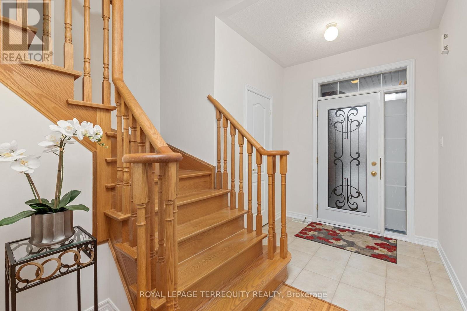 70 Degas Drive, Vaughan, Ontario  L4J 9J3 - Photo 5 - N12906266