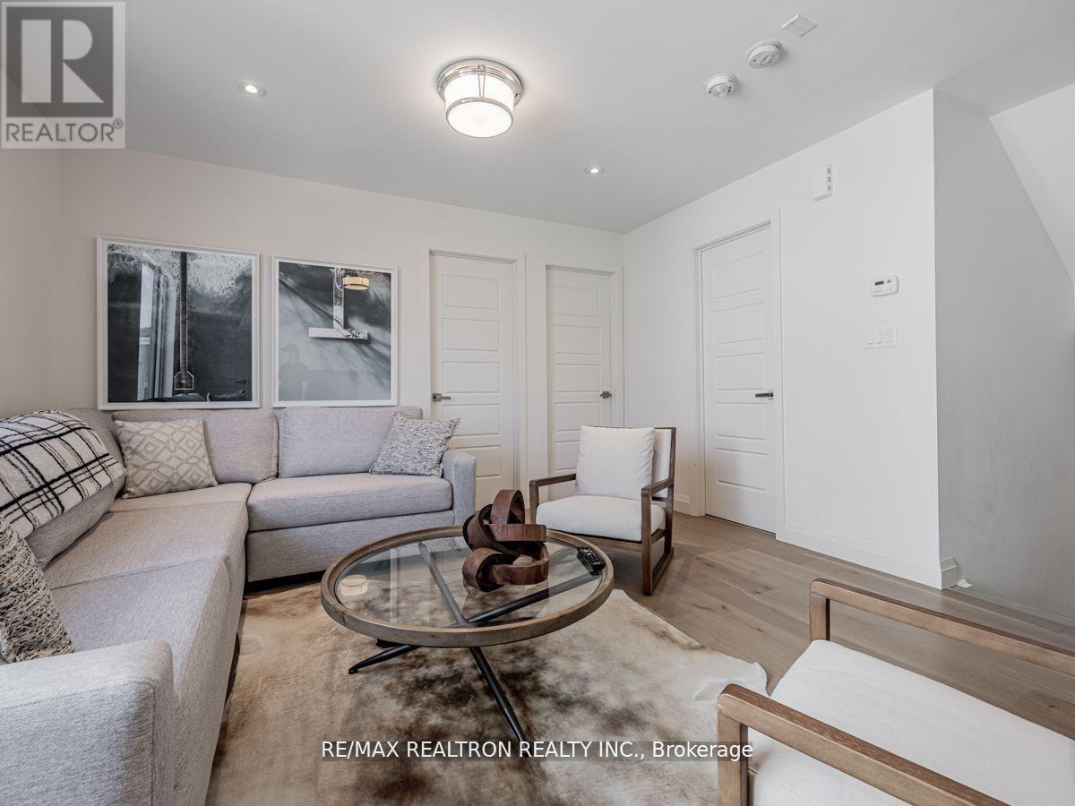 3657 Ferretti Court, Innisfil, Ontario  L9S 0N6 - Photo 25 - N12906280