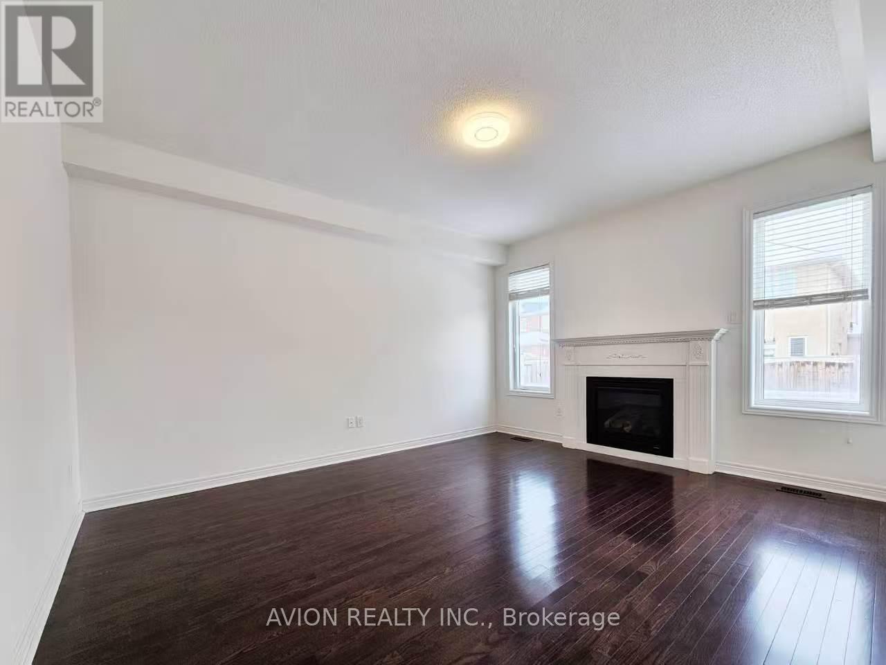 72 Eakin Mill Road, Markham, Ontario  L6E 1N9 - Photo 7 - N12906284