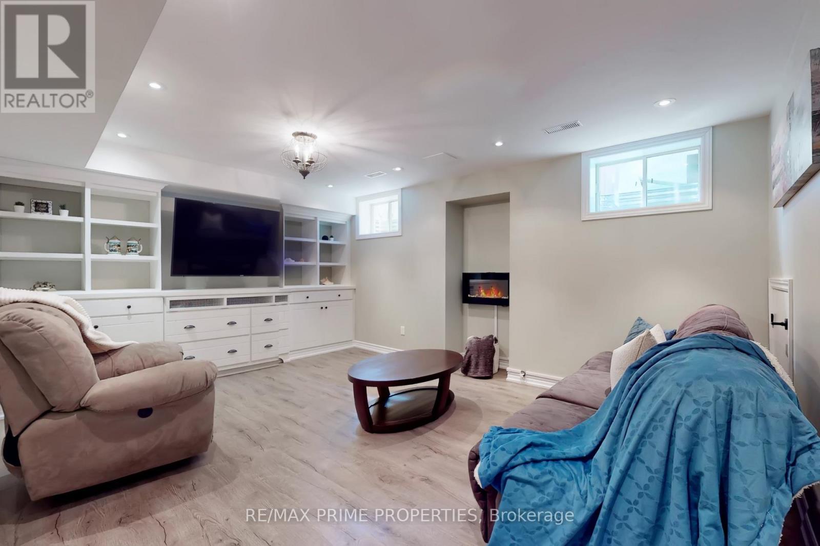 947 Booth Avenue, Innisfil, Ontario  L9S 0A5 - Photo 36 - N12906288