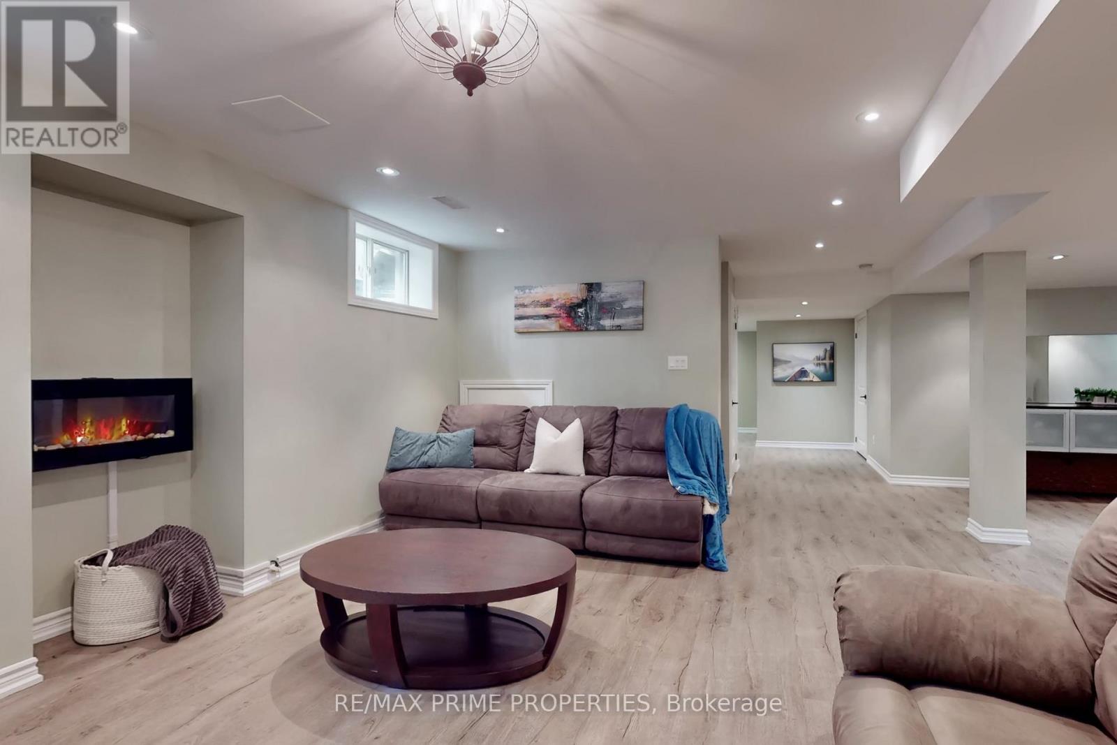 947 Booth Avenue, Innisfil, Ontario  L9S 0A5 - Photo 37 - N12906288