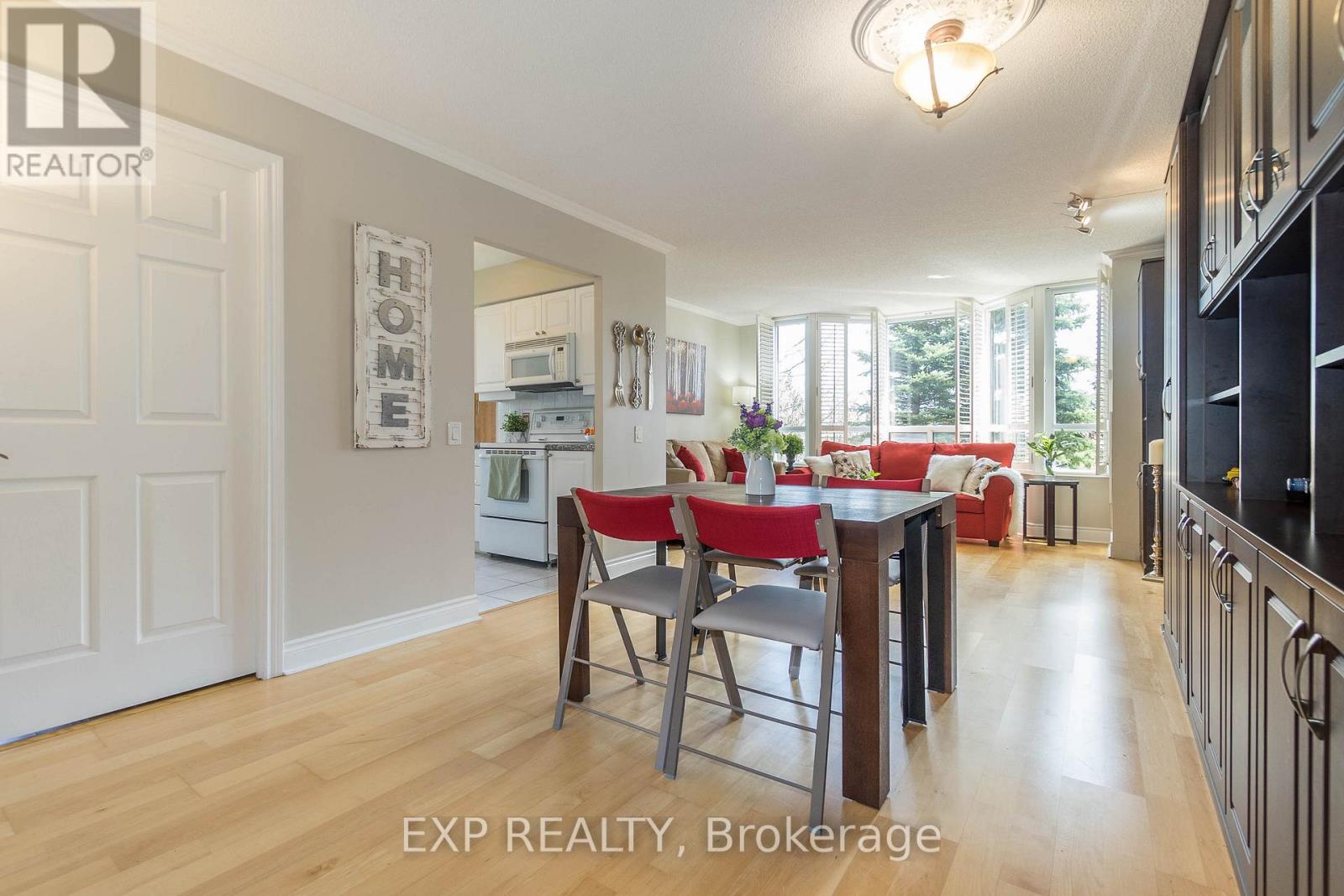 220 - 80 Harrison Garden Boulevard, Toronto, Ontario  M2N 7E3 - Photo 2 - C12722092