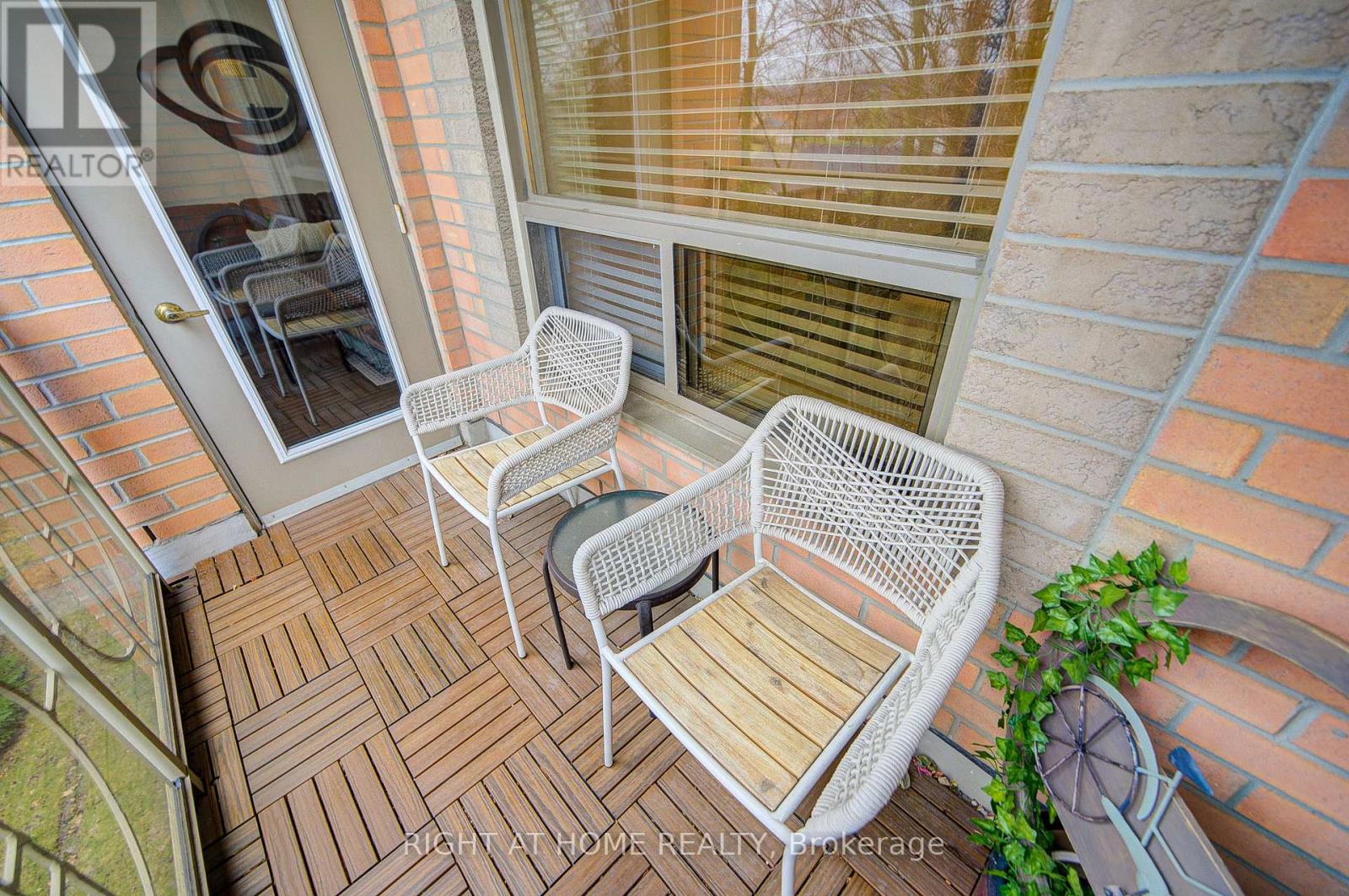 2406 - 100 Burloak Drive, Burlington, Ontario  L7L 6P6 - Photo 39 - W12906252