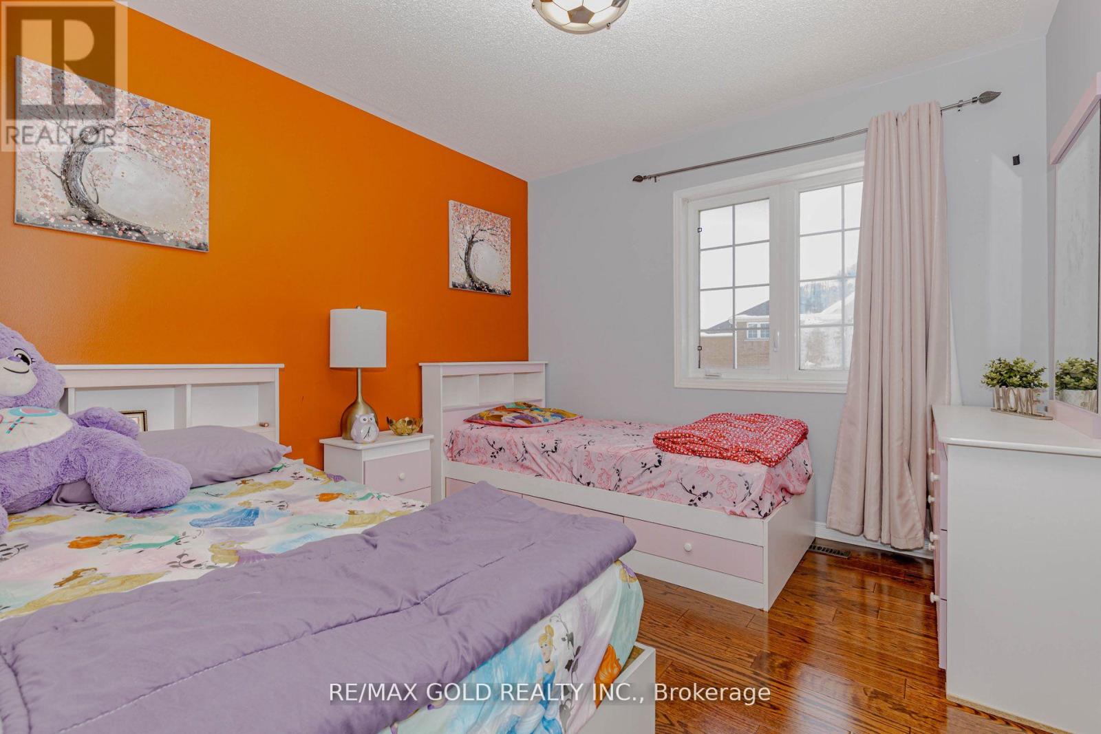 2 Oranmore Crescent, Brampton, Ontario  L6X 0J9 - Photo 29 - W12906282