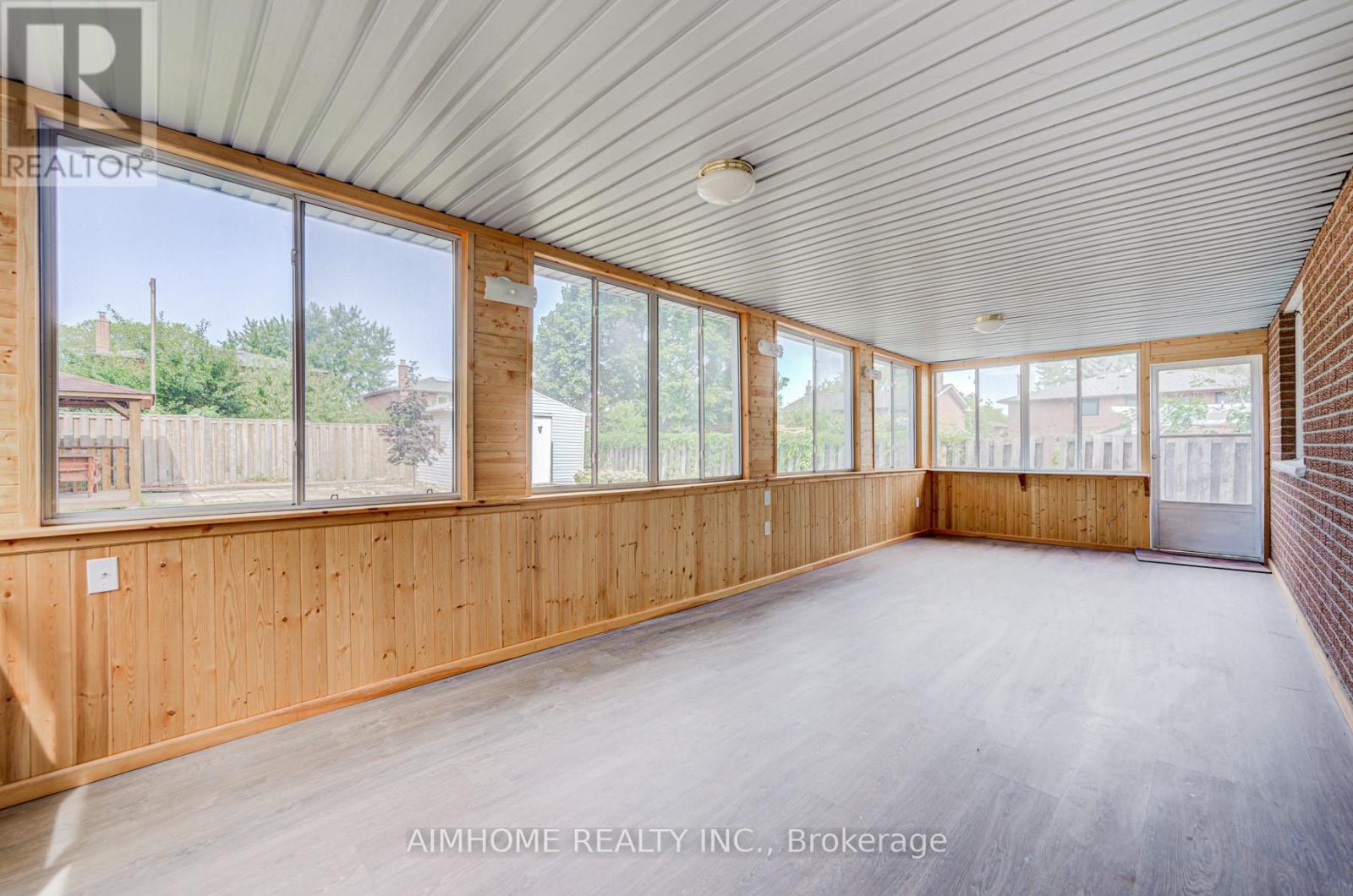 Lower - 2575 Benedet Drive N, Mississauga (Clarkson), Ontario  L5J 4H6 - Photo 5 - W12906306