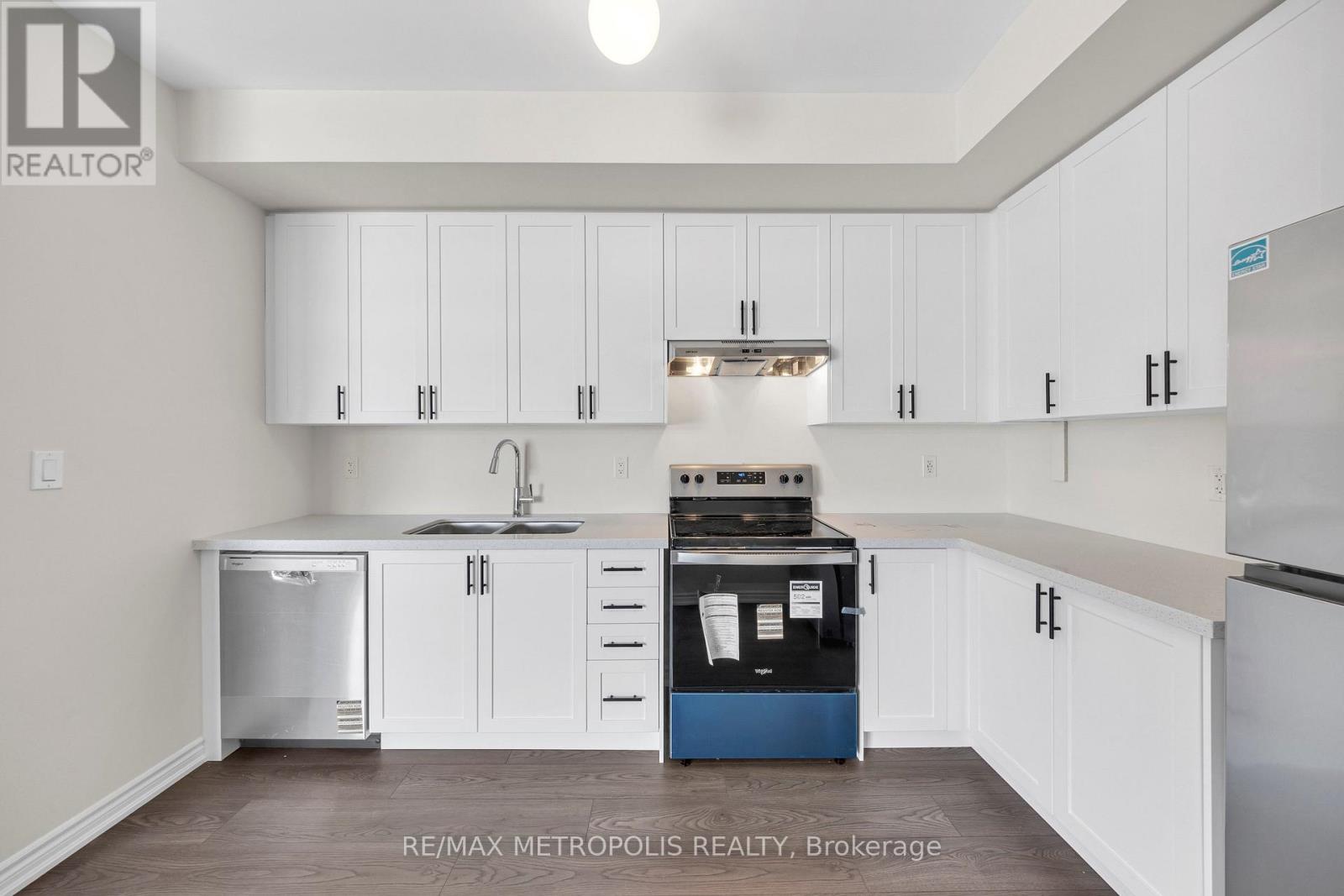 577 Tim Manley Avenue, Caledon, Ontario  L7C 4P3 - Photo 15 - W12906328