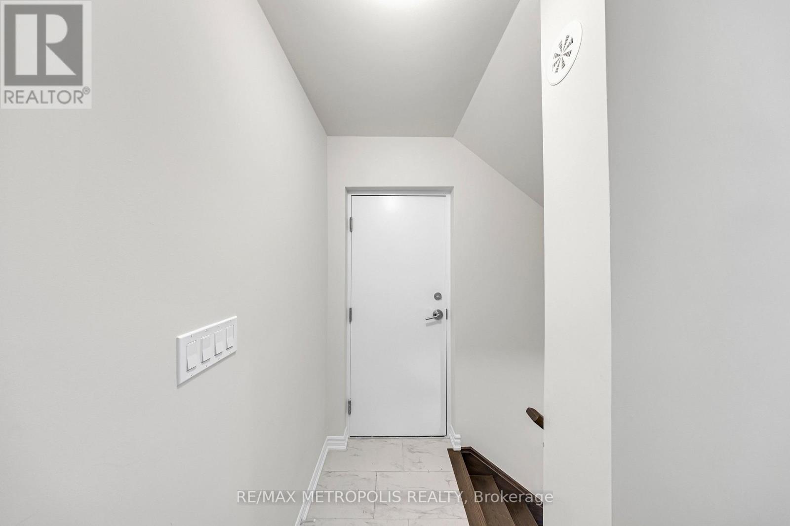 577 Tim Manley Avenue, Caledon, Ontario  L7C 4P3 - Photo 18 - W12906328