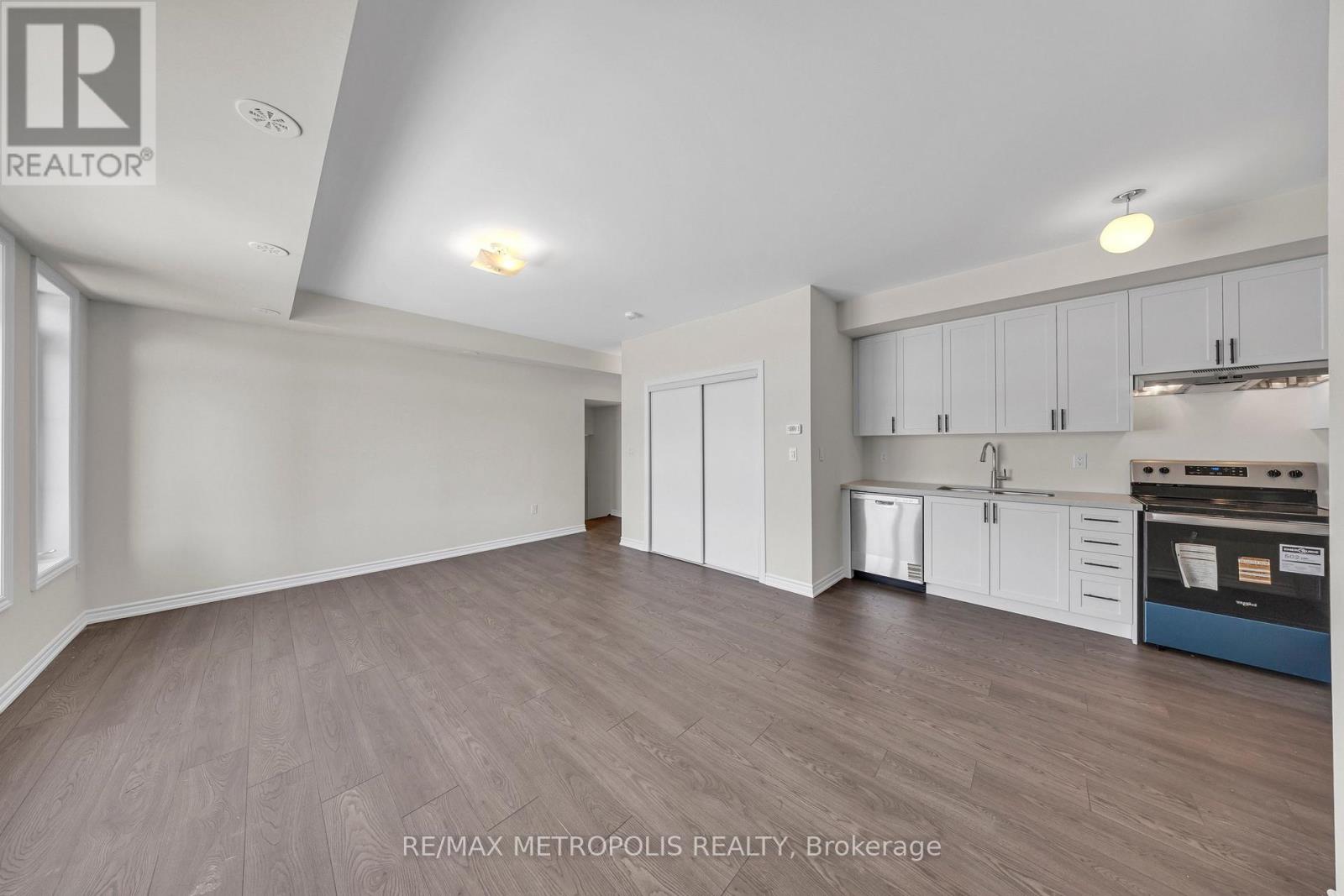 577 Tim Manley Avenue, Caledon, Ontario  L7C 4P3 - Photo 9 - W12906328