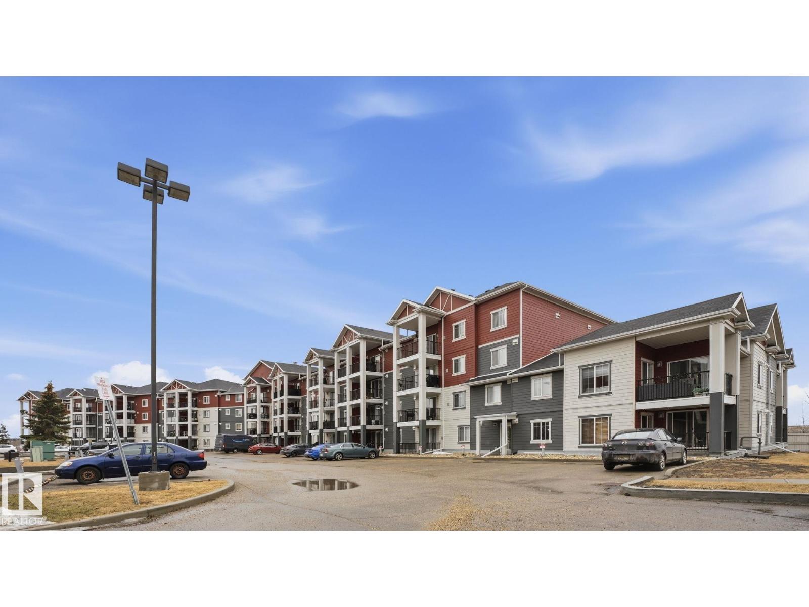 #127 920 156 St Nw, Edmonton, Alberta  T6R 0N6 - Photo 2 - E4478555