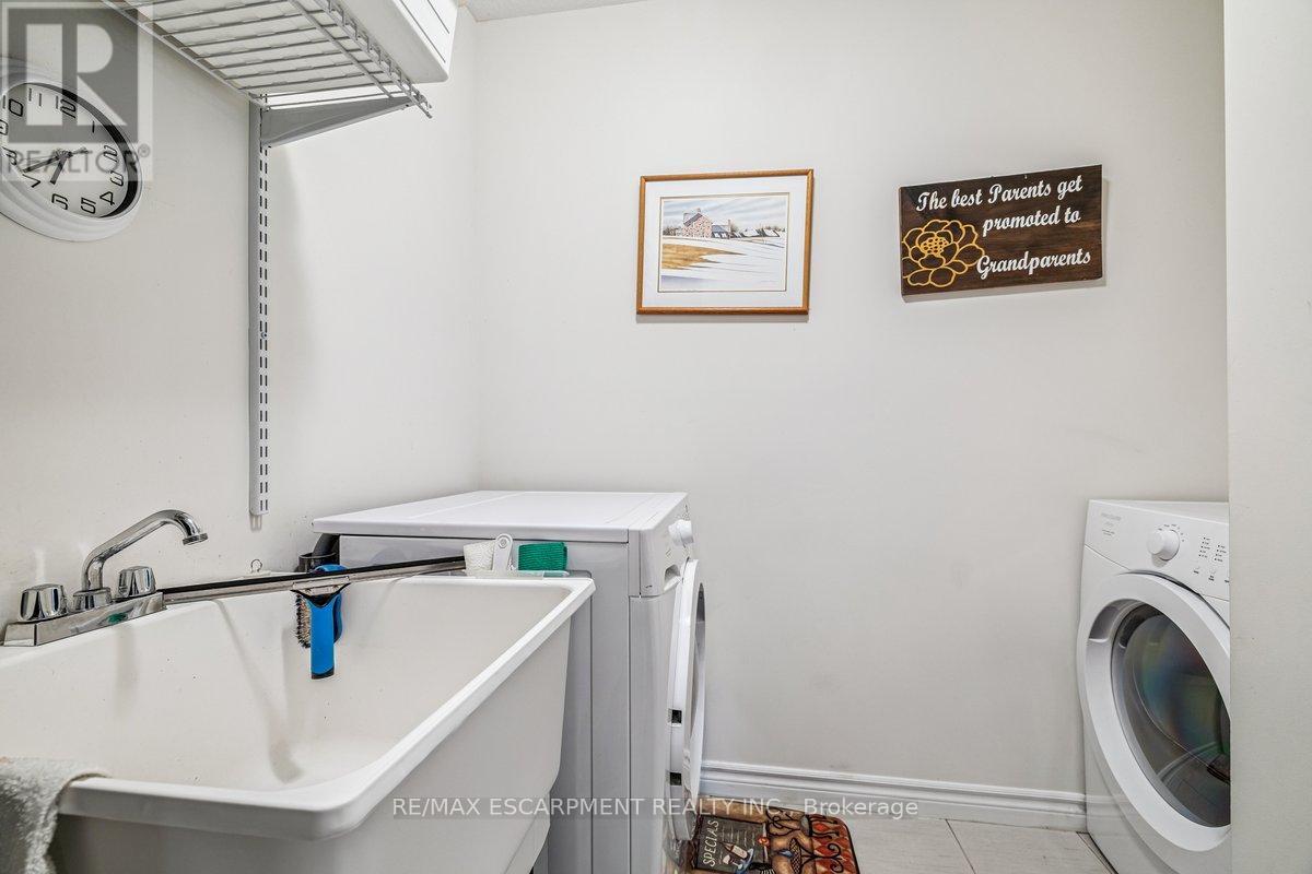 20 Hudson Drive, Haldimand, Ontario  N0A 1E0 - Photo 16 - X12906238