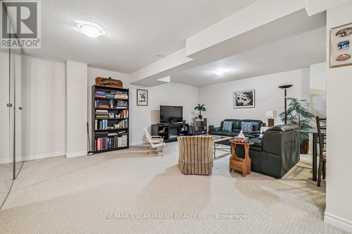 20 Hudson Drive, Haldimand, Ontario  N0A 1E0 - Photo 18 - X12906238