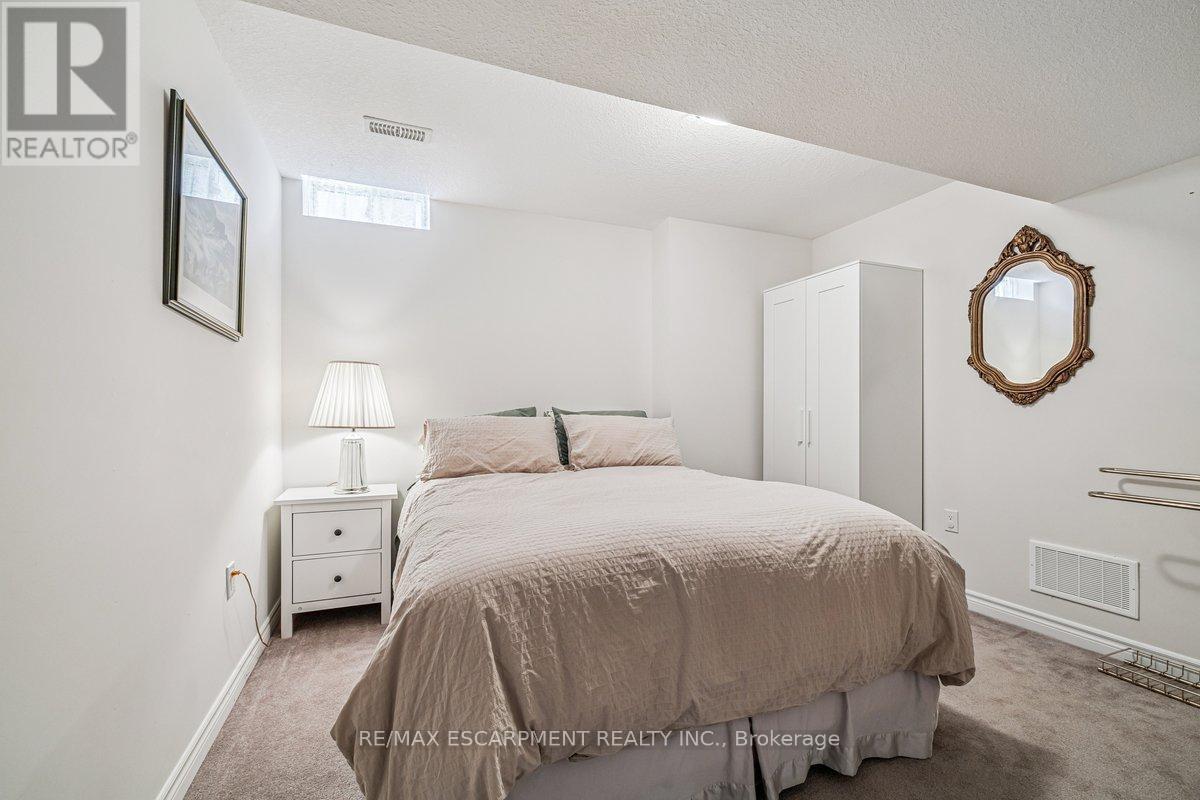 20 Hudson Drive, Haldimand, Ontario  N0A 1E0 - Photo 20 - X12906238