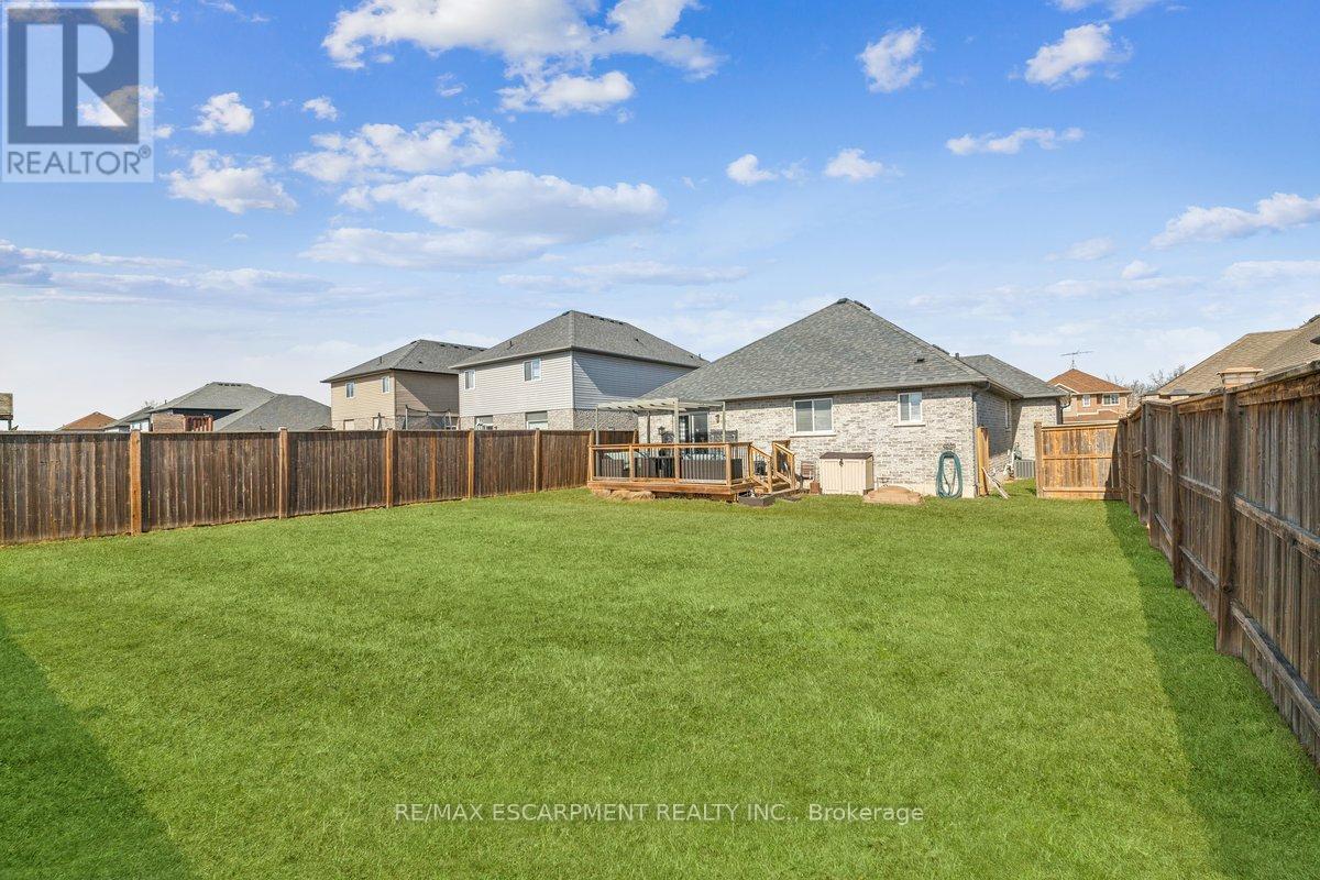 20 Hudson Drive, Haldimand, Ontario  N0A 1E0 - Photo 25 - X12906238