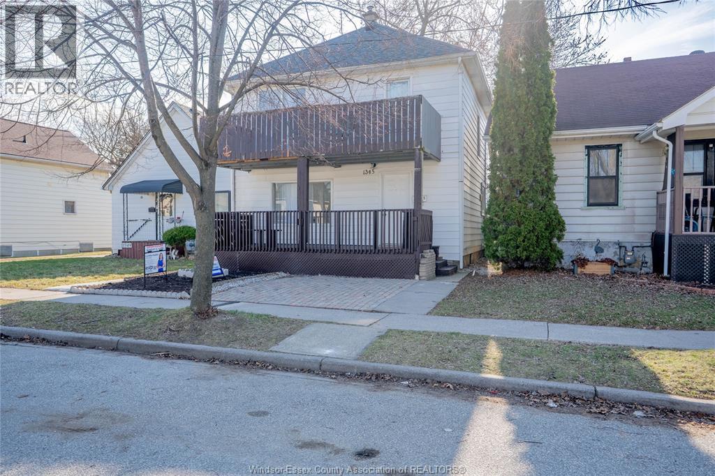 1345 HENRY FORD, Windsor, Ontario