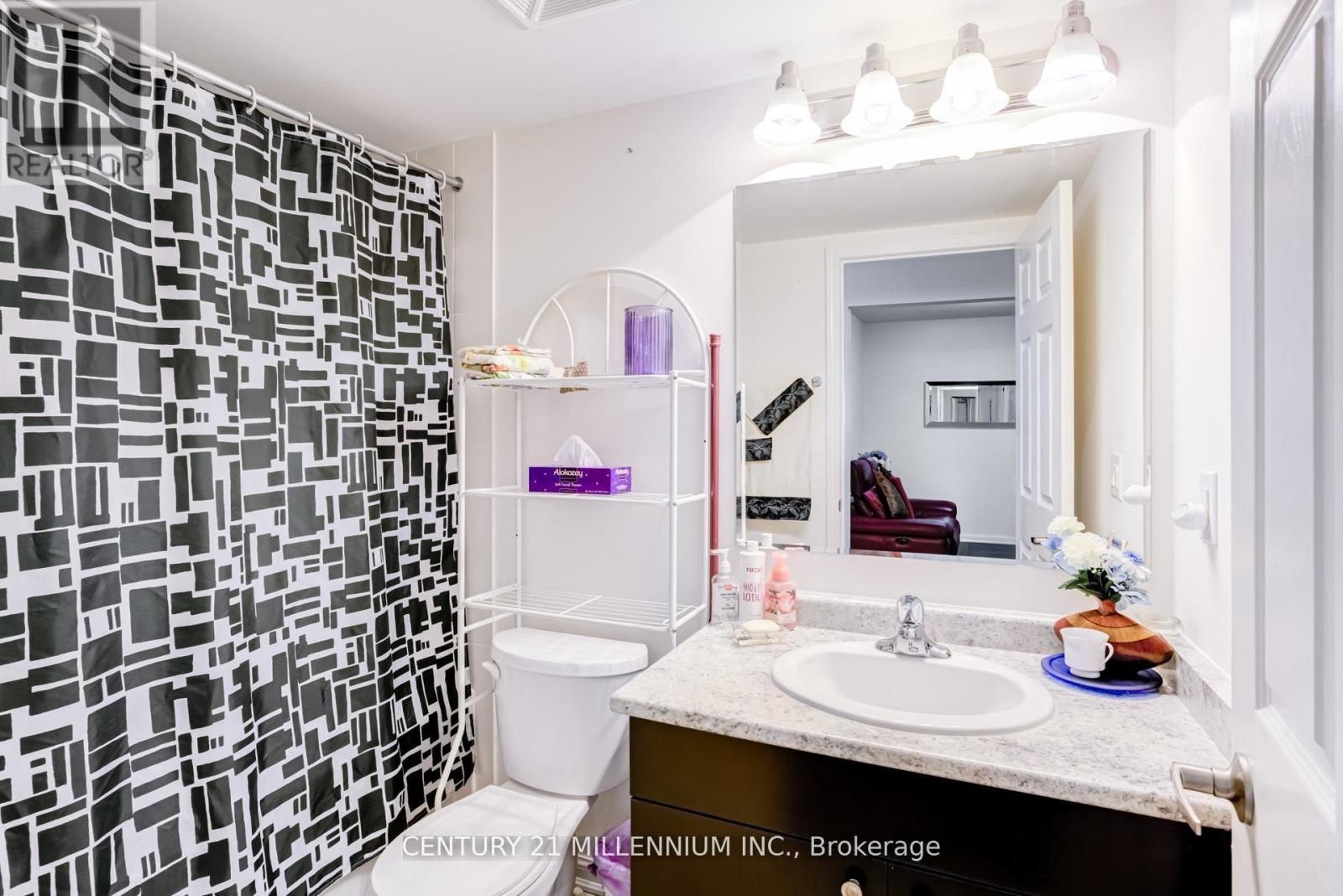 204 - 60 Baycliffe Crescent, Brampton, Ontario  L7A 0Z4 - Photo 35 - W12906198