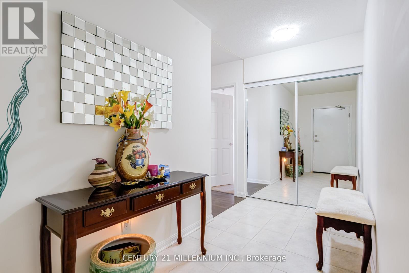 204 - 60 Baycliffe Crescent, Brampton, Ontario  L7A 0Z4 - Photo 6 - W12906198