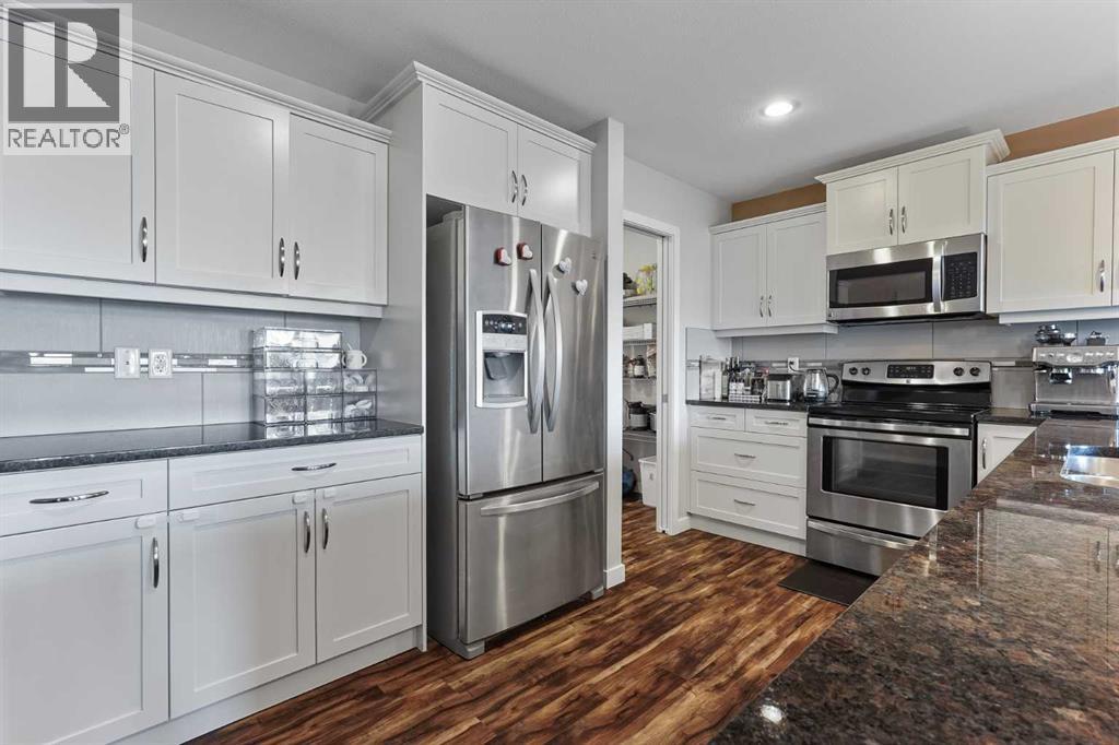 493 Devonia Way W, Lethbridge, Alberta T1J 5J7 - Photo 9 - A2292594