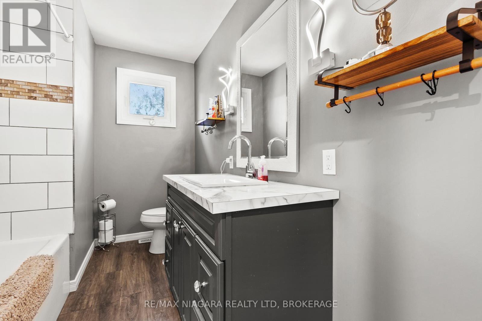 236 Cutress Avenue, Welland, Ontario  L3C 2S8 - Photo 20 - X12906356