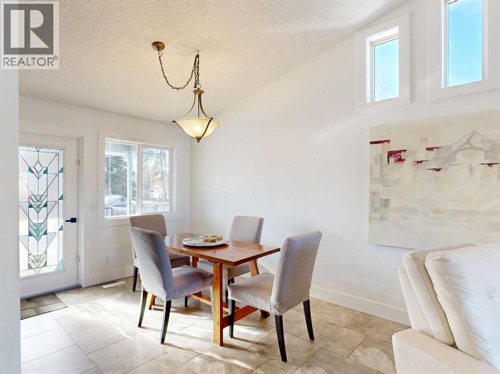 33 Park Circle, Whitecourt, Alberta T7S 1V3 - Photo 5 - A2285244