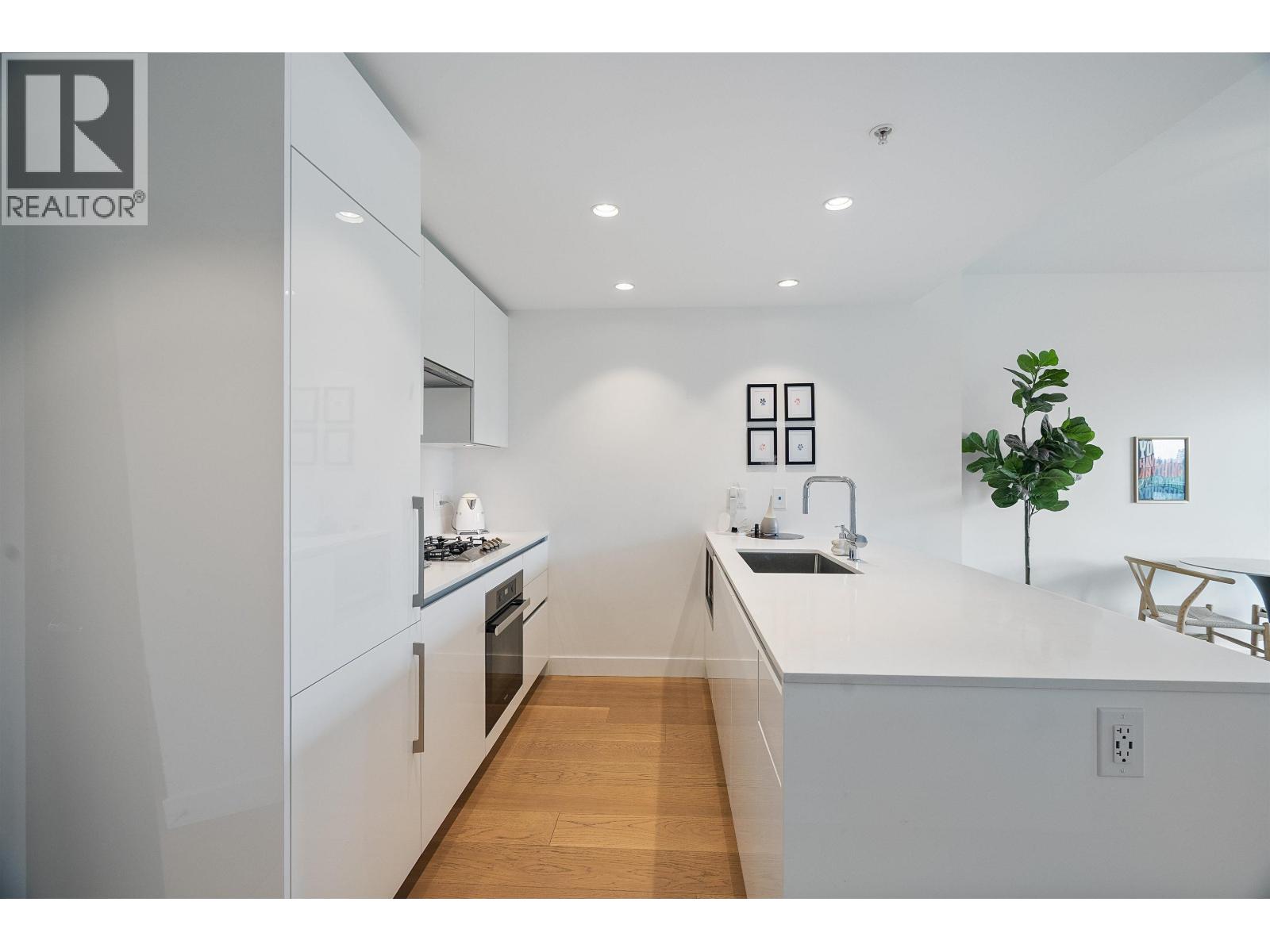 701 5766 Gilbert Road, Richmond, British Columbia  V7C 0G2 - Photo 9 - R3101802