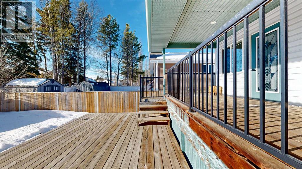 33 Park Circle, Whitecourt, Alberta T7S 1V3 - Photo 22 - A2285244