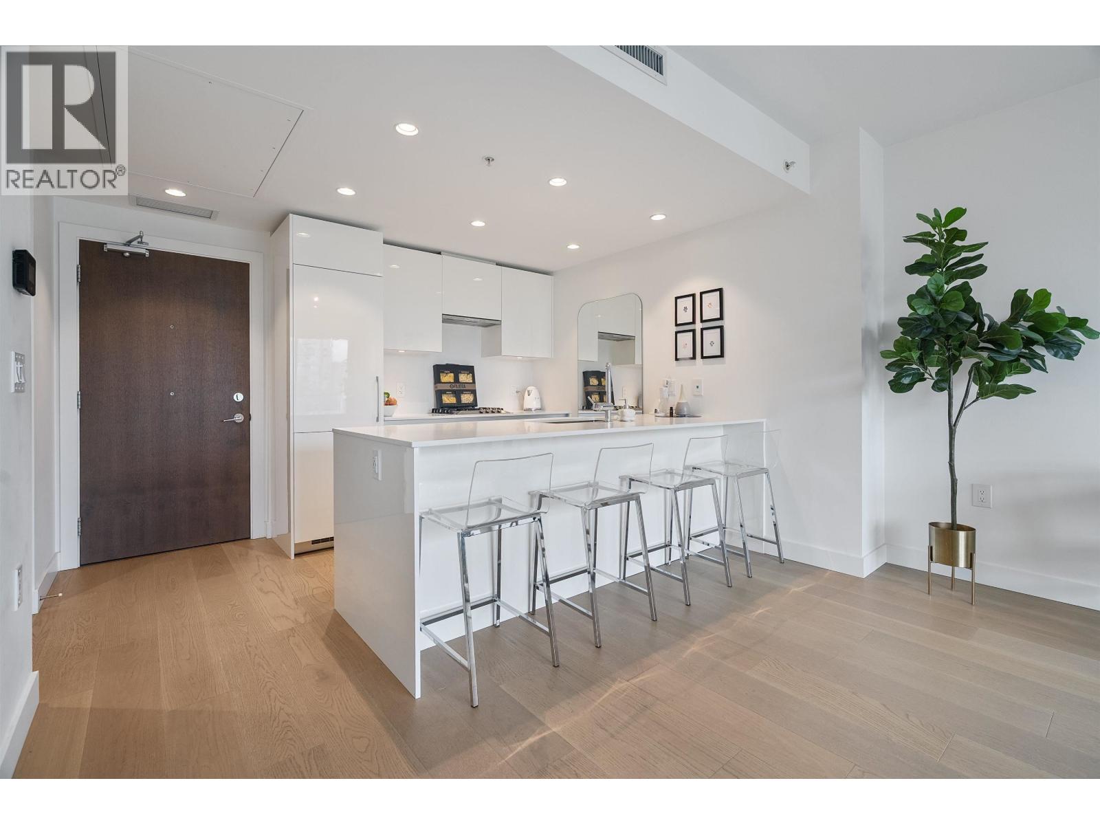 701 5766 Gilbert Road, Richmond, British Columbia  V7C 0G2 - Photo 10 - R3101802