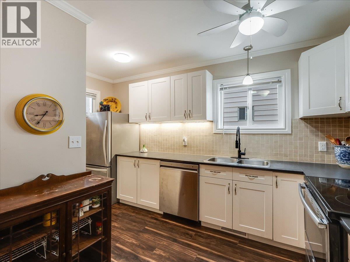 1767 Second Avenue, Trail, British Columbia  V1R 1M6 - Photo 13 - 10380105