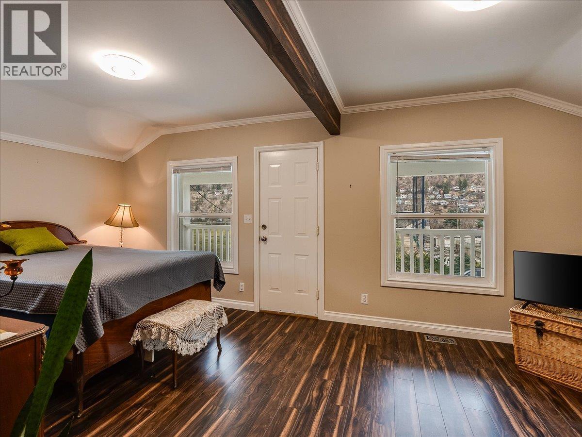 1767 Second Avenue, Trail, British Columbia  V1R 1M6 - Photo 19 - 10380105