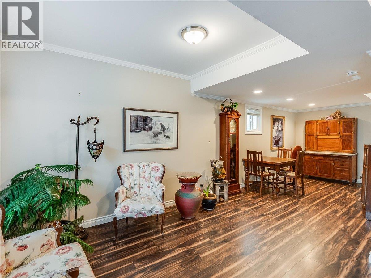 1767 Second Avenue, Trail, British Columbia  V1R 1M6 - Photo 3 - 10380105