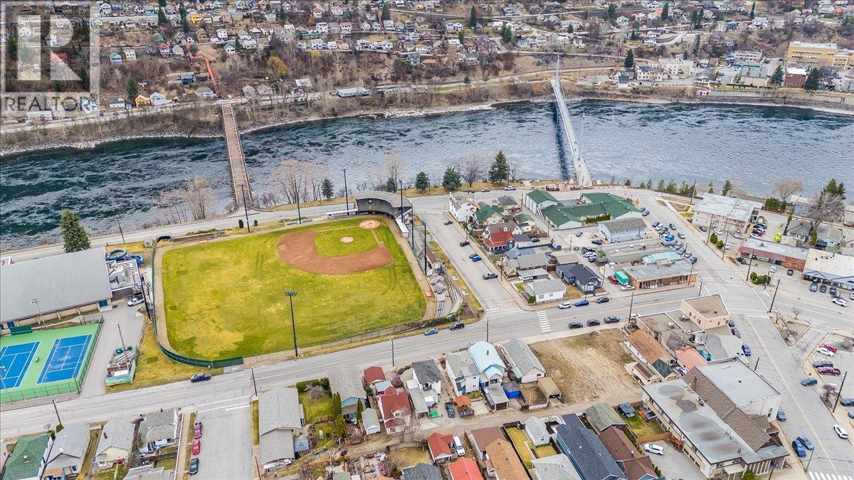 1767 Second Avenue, Trail, British Columbia  V1R 1M6 - Photo 52 - 10380105