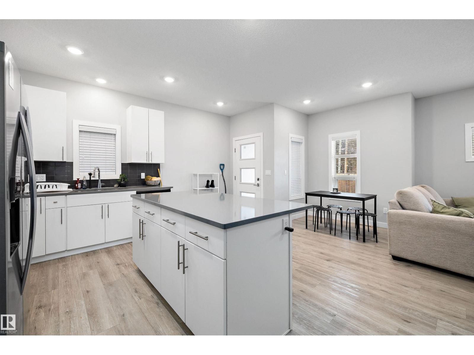 #1 7419 106 St Nw, Edmonton, Alberta  T6E 4W1 - Photo 9 - E4478556