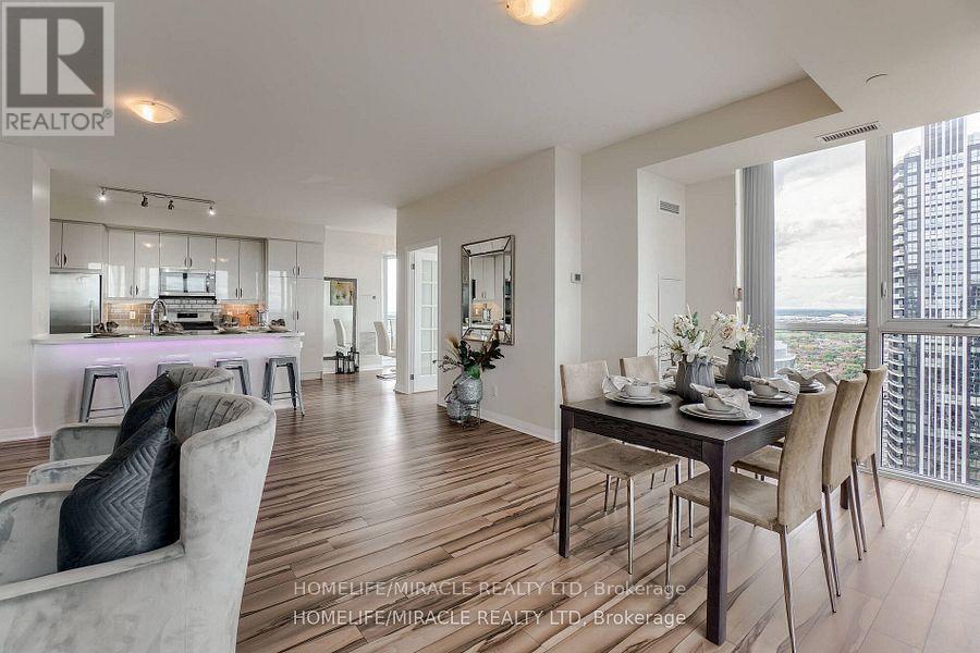 2302 - 55 Eglinton Avenue W, Mississauga, Ontario  L5R 0E4 - Photo 17 - W12905546