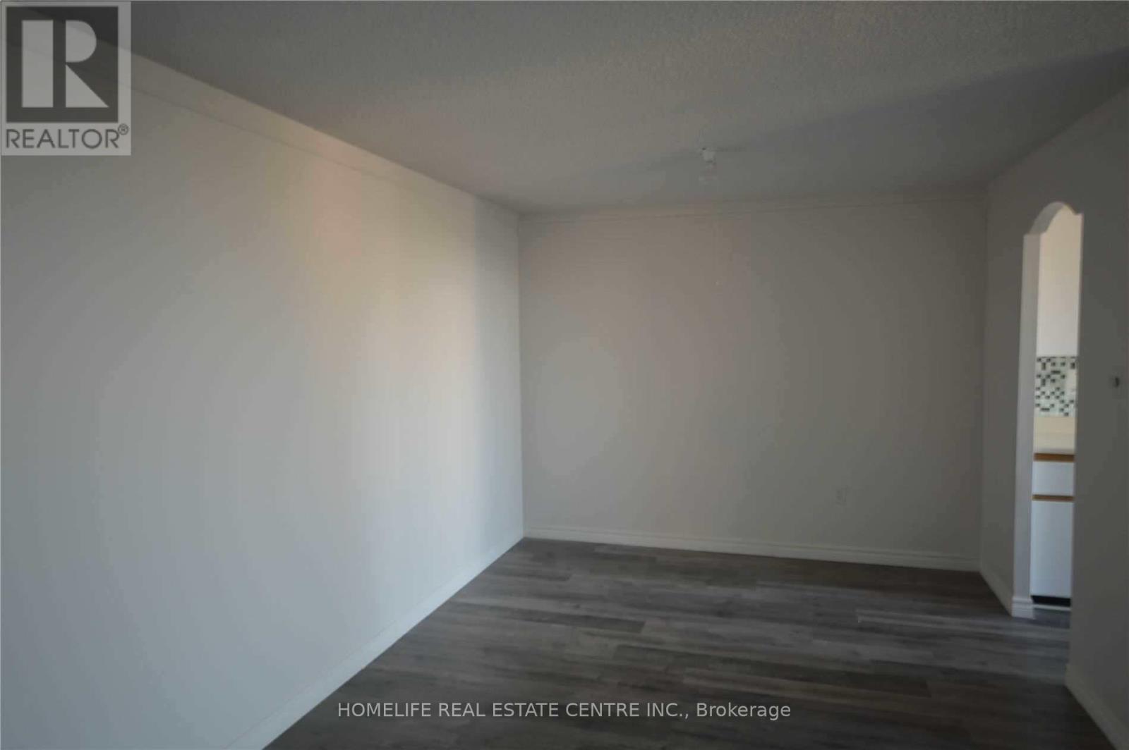 1903 - 17 Knightsbridge Road, Brampton, Ontario L6T 3X9 - Photo 4 - W12906338