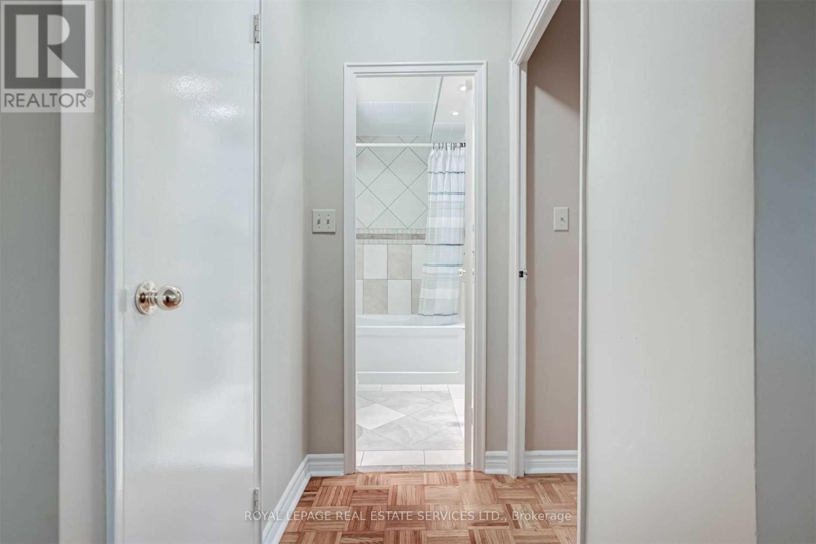 106 - 100 Coe Hill Drive, Toronto, Ontario M6S 3E1 - Photo 16 - W12906342