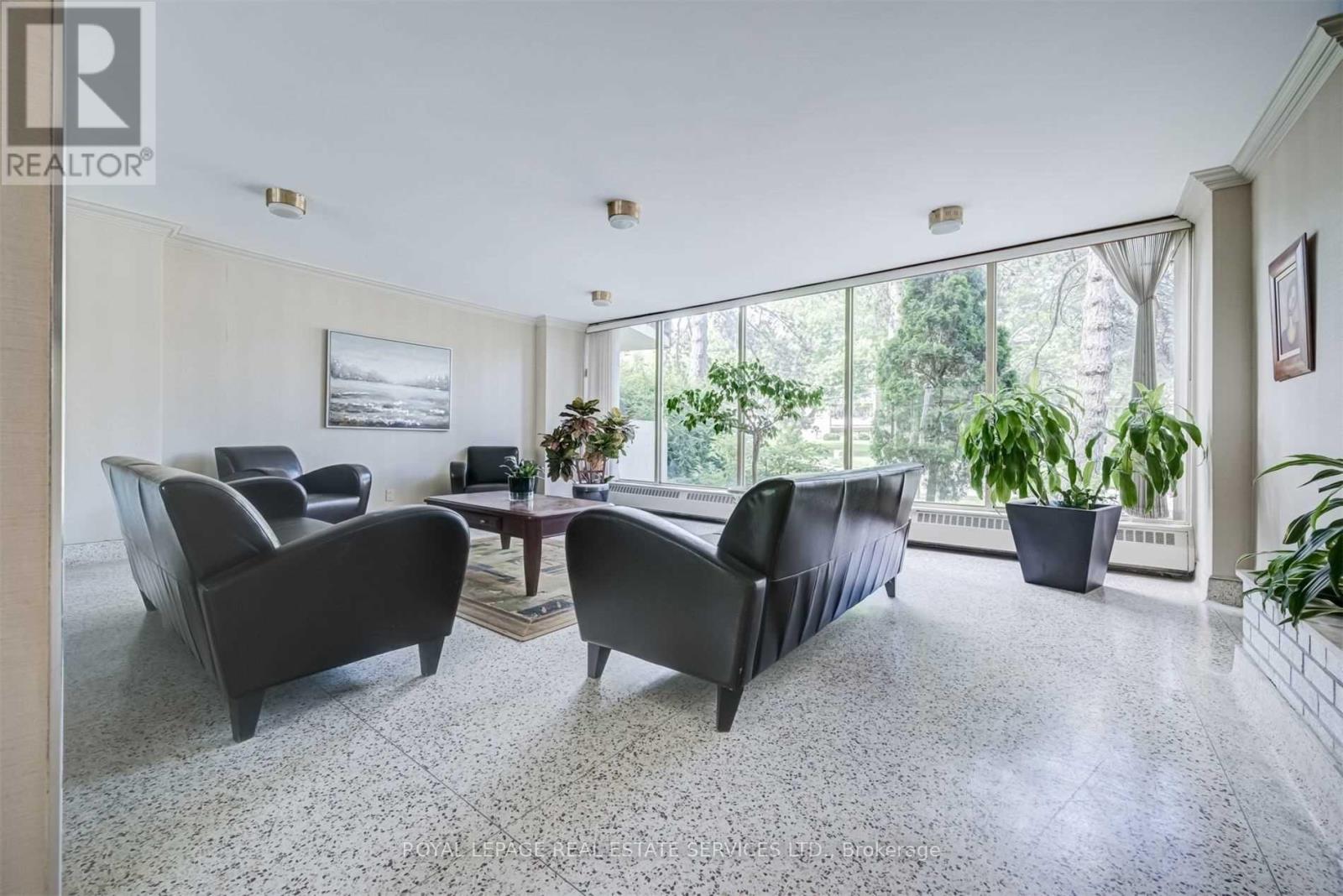 106 - 100 Coe Hill Drive, Toronto, Ontario M6S 3E1 - Photo 21 - W12906342