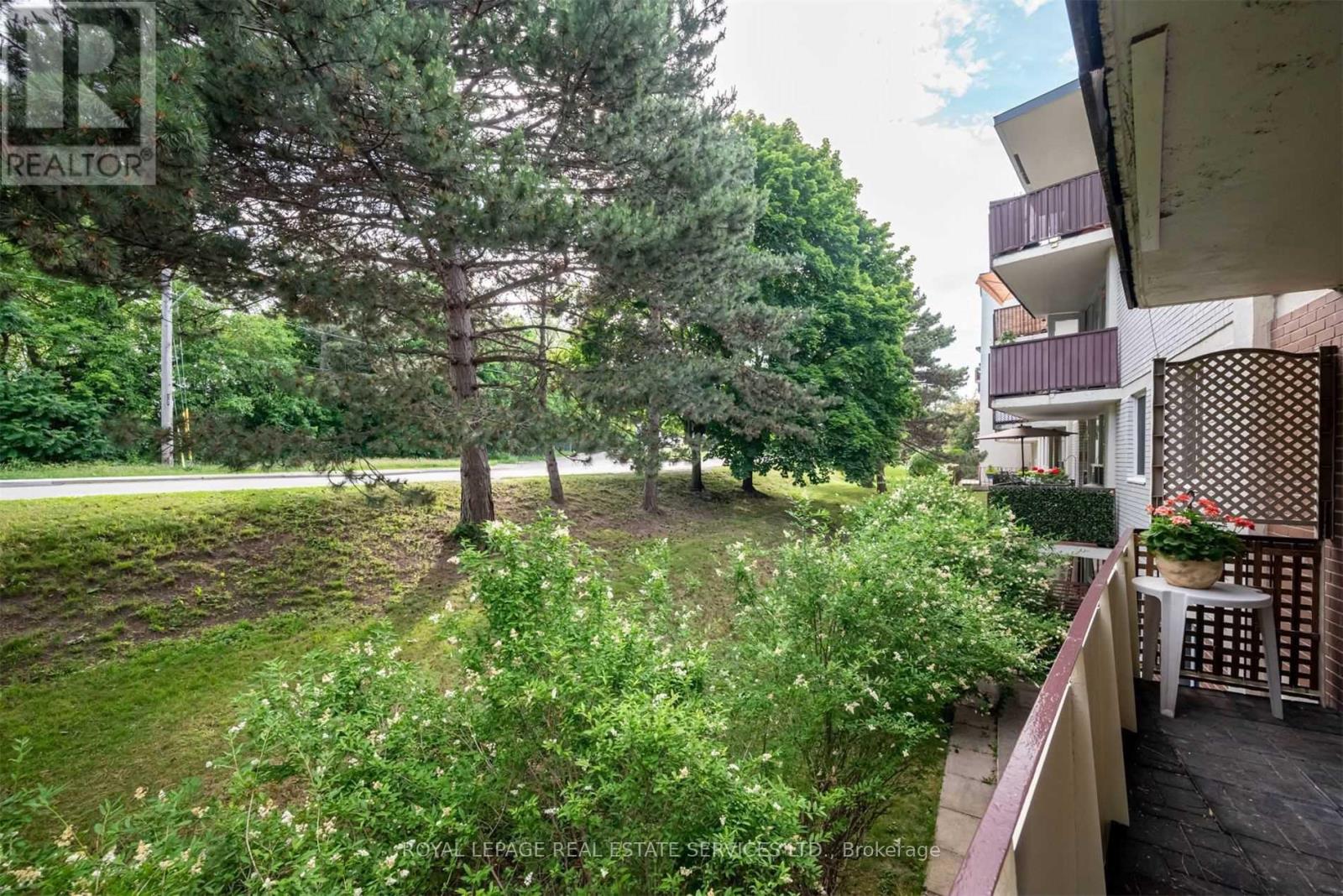 106 - 100 Coe Hill Drive, Toronto, Ontario M6S 3E1 - Photo 8 - W12906342