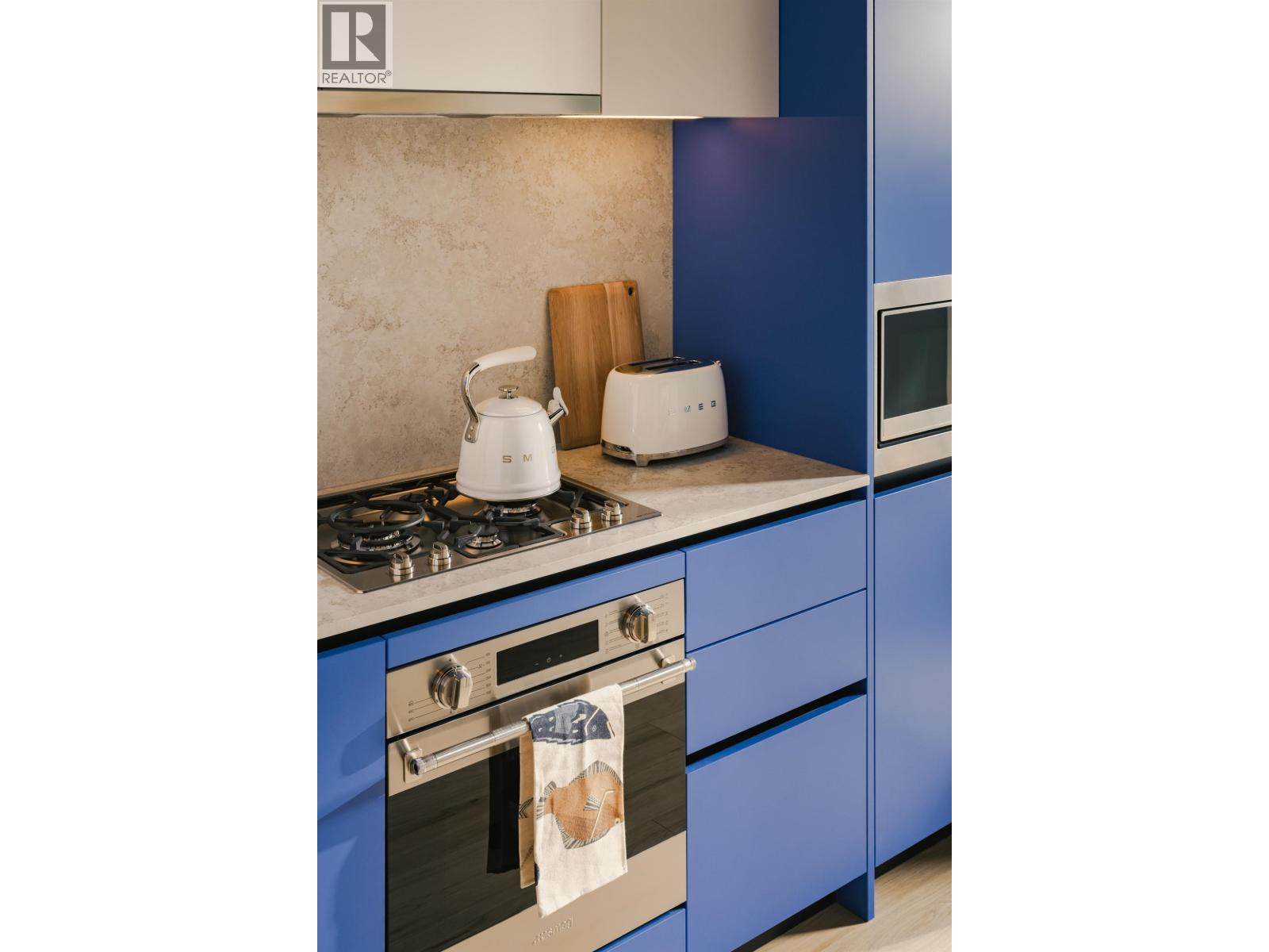 214 5060 James Street, Vancouver, British Columbia  V5V 3J4 - Photo 8 - R3102100