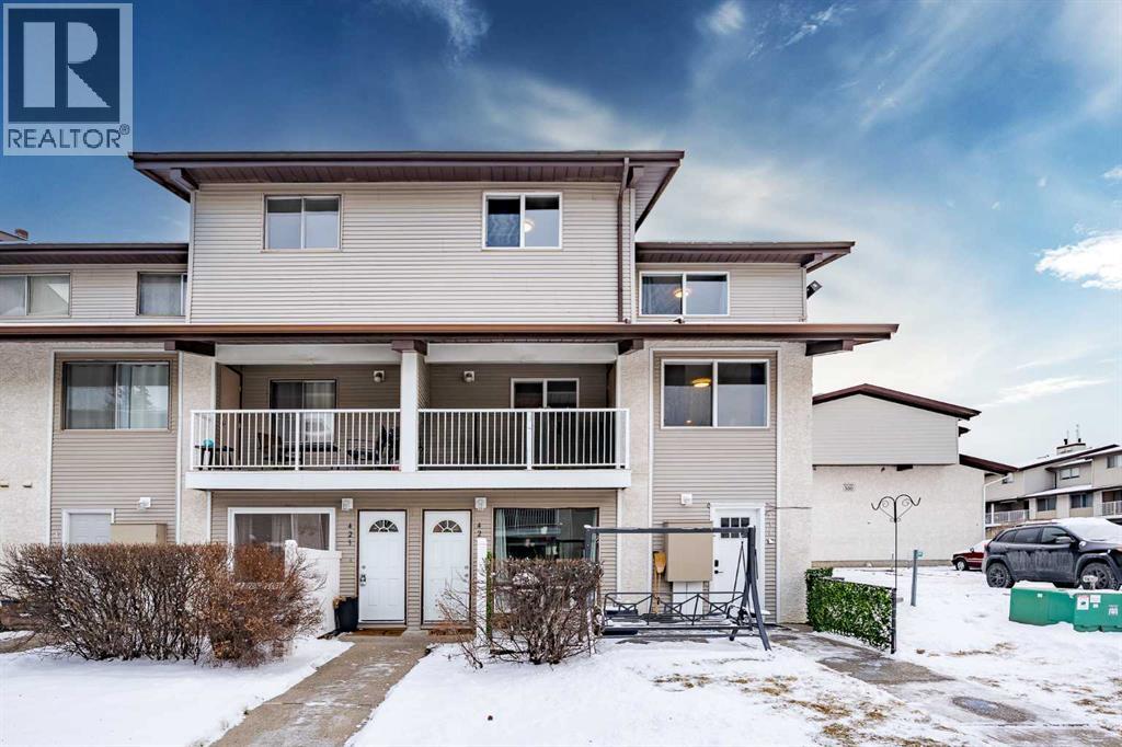 424, 200 Brookpark Drive SW, Calgary, Alberta  T2W 3E5 - Photo 3 - A2281367