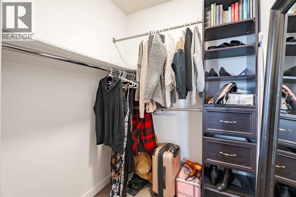 424, 200 Brookpark Drive SW, Calgary, Alberta  T2W 3E5 - Photo 24 - A2281367