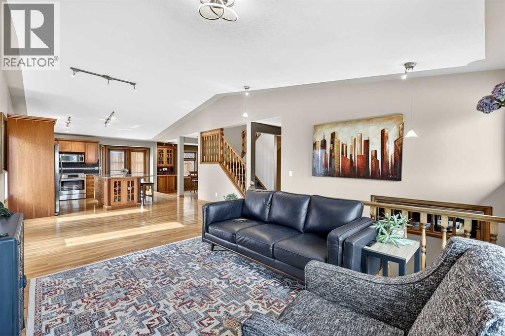 5027 Norris Road NW, Calgary, Alberta  T2K 5R6 - Photo 6 - A2293197