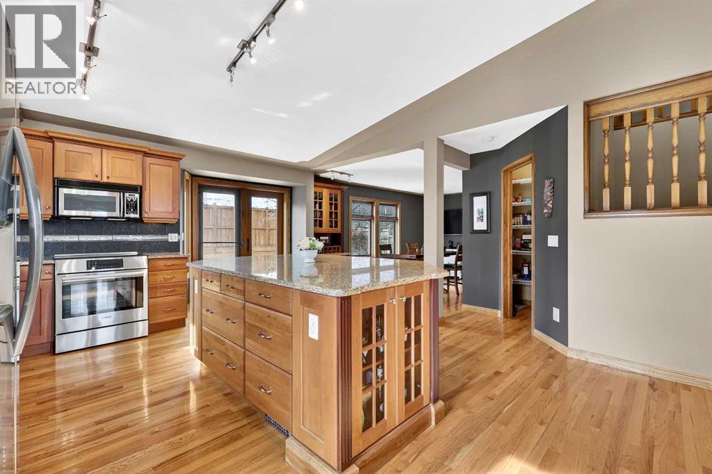 5027 Norris Road NW, Calgary, Alberta  T2K 5R6 - Photo 9 - A2293197